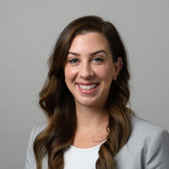 Jennifer Testin Headshot